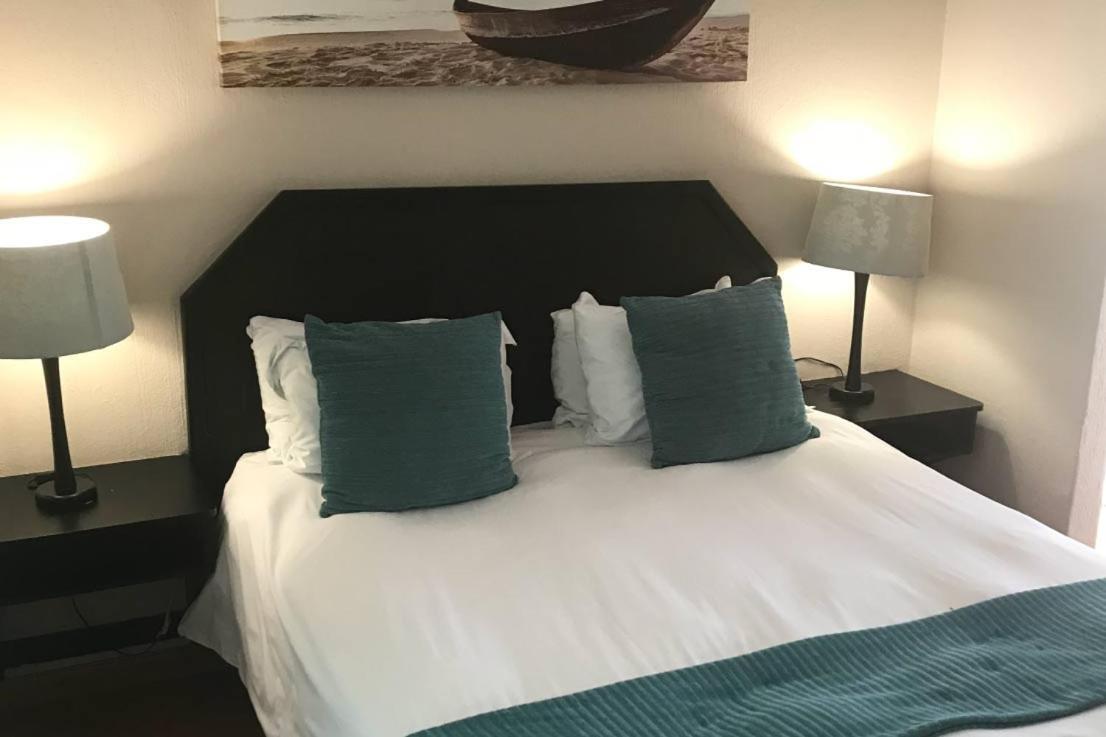 Daisy St -One Bedroom Apartment Johannesburg Ngoại thất bức ảnh